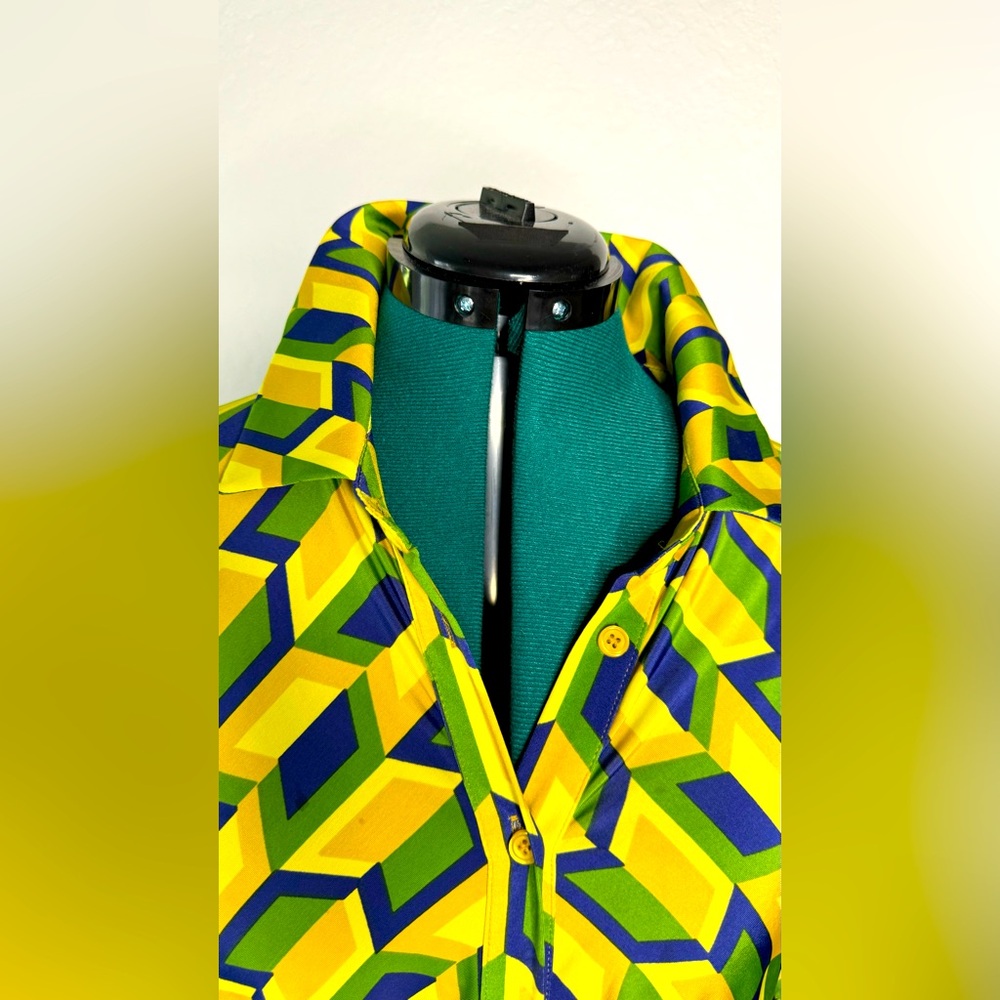 Brand:goodtmesusa. Large. geometric pattern featuring yellow, green, and blue.
